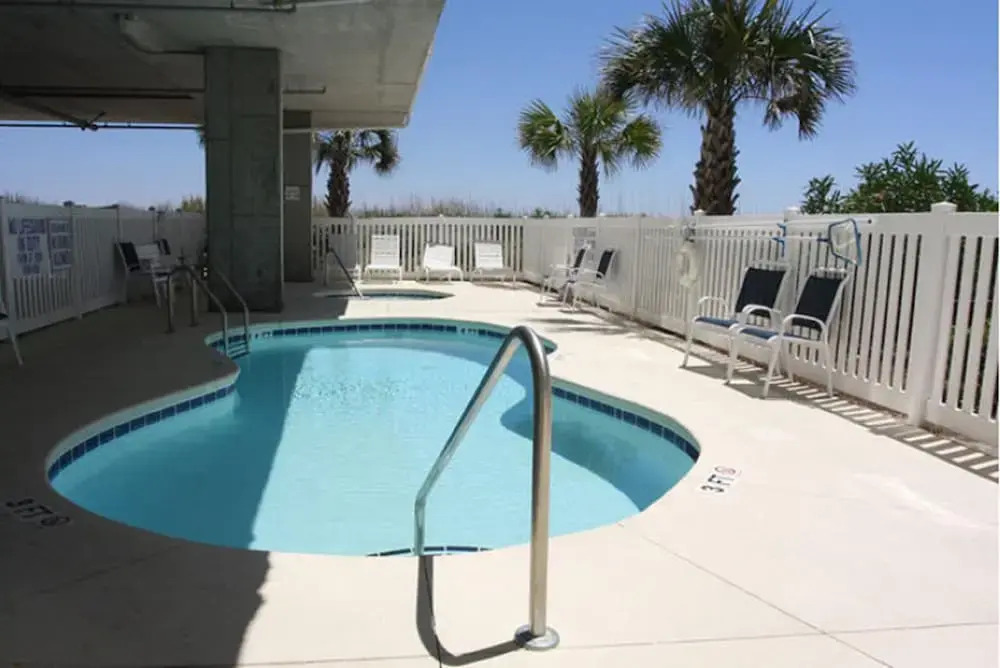 Ambassador Villas by Elliott Beach Rentals