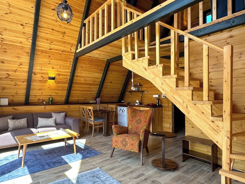 Teona Kartepe Bungalov