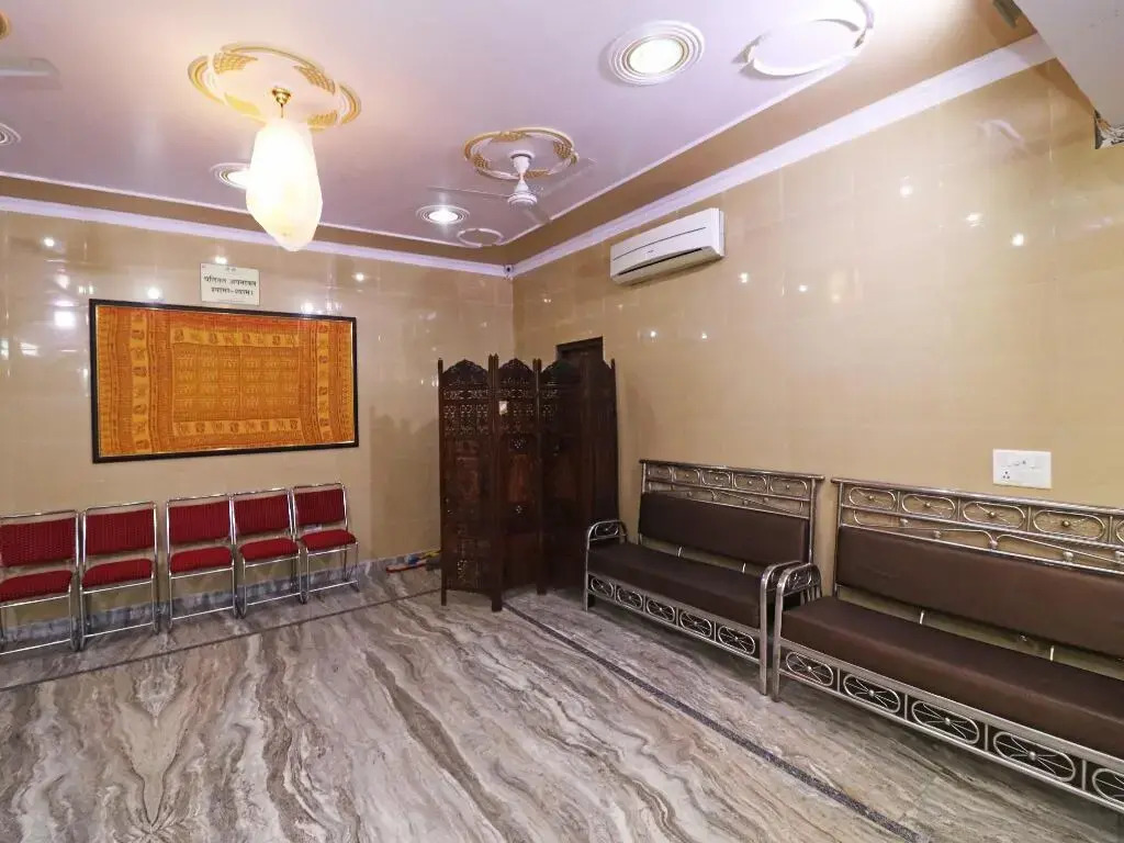 Braj Bhavna by OYO Rooms