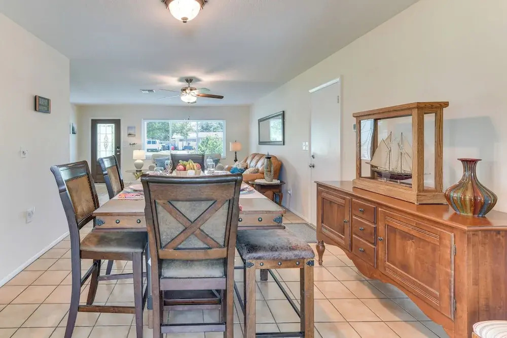Beach Gear Provided! Omas House in Bradenton!