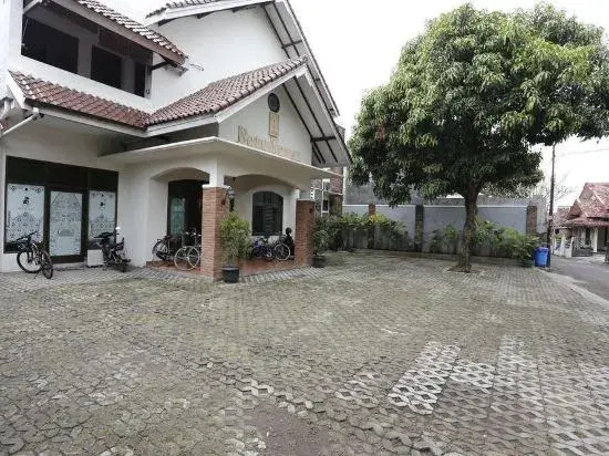 Rumah Kayen Family Homestay