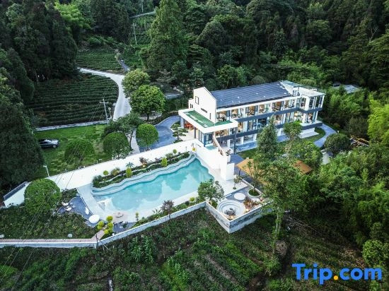 Green Crossing Homestay