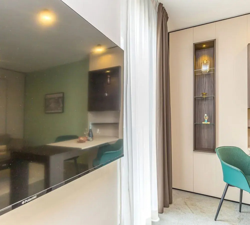 Icon H 205 Suite Micro-living