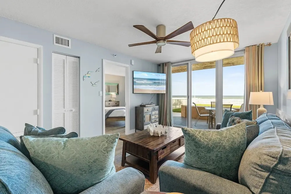 Oceania Beach Club 103