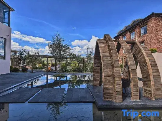 Qingshan Suye · Peak Haven | Designer Resort Manor (Shangri-La Napa Sea Scenic Area)