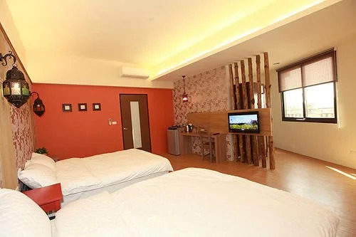 I See U 298 Hostel