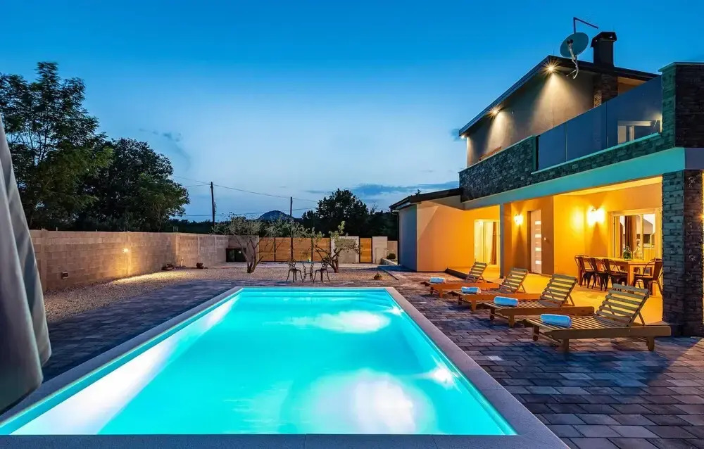 Awesome Home in Stankovci With Outdoor Swimming Pool, Wifi and 4 Bedrooms
