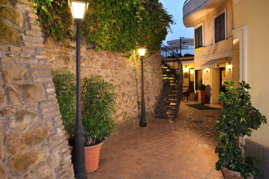 Hotel Alessandrino