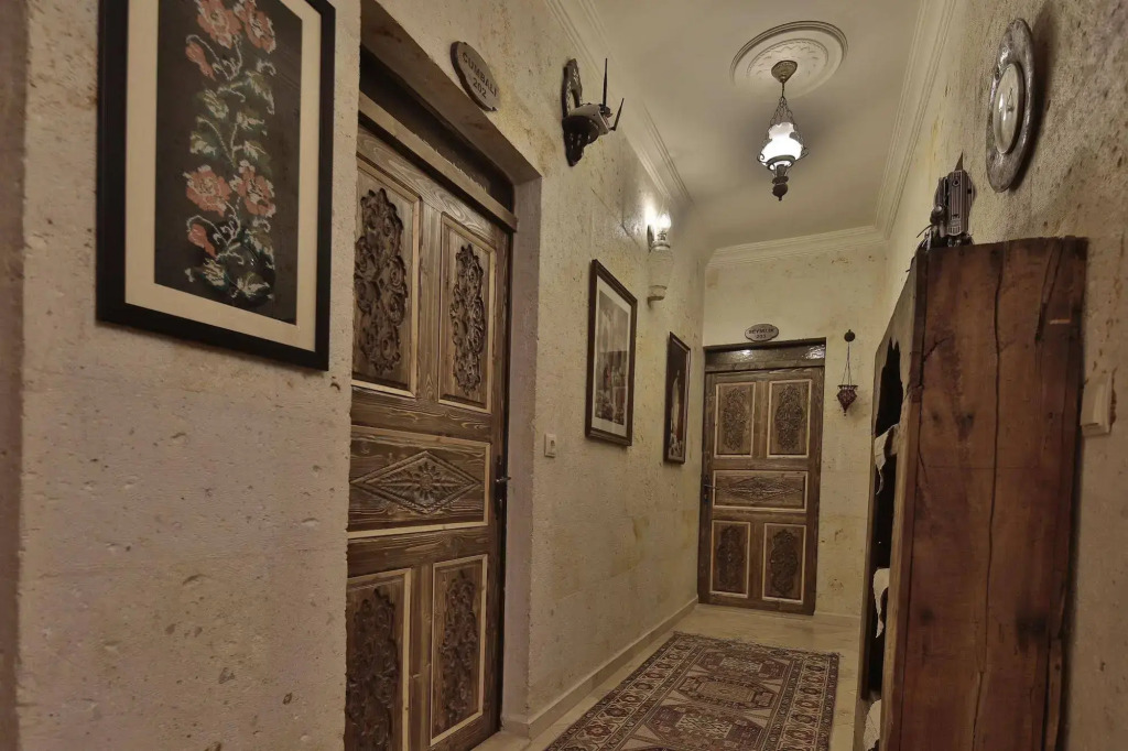Vista Cave Hotel