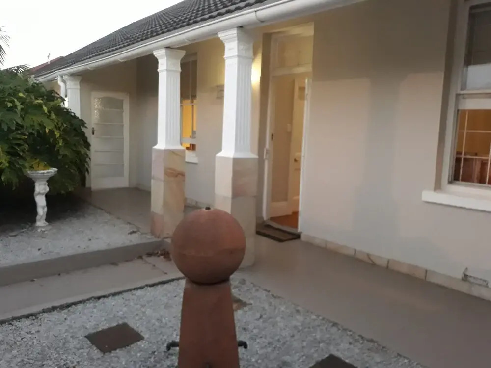 GuestHouse on Irvine