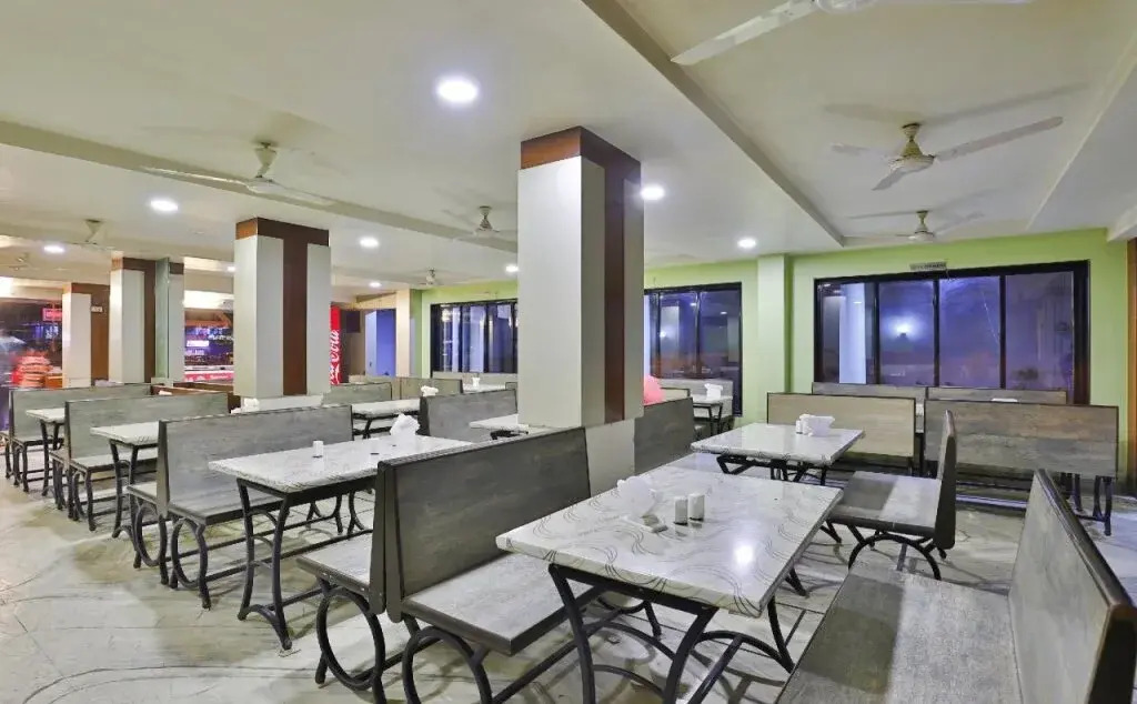 Hotel Summit By OYO Rooms