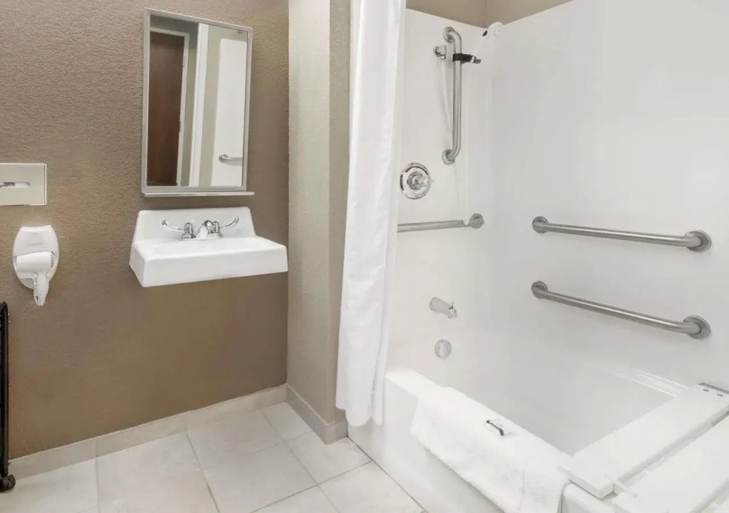 Microtel Inn & Suites by Wyndham Williston