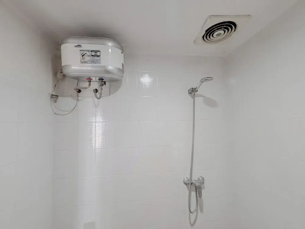 Best Price And Comfortable Living Studio At High Point Serviced Apartment