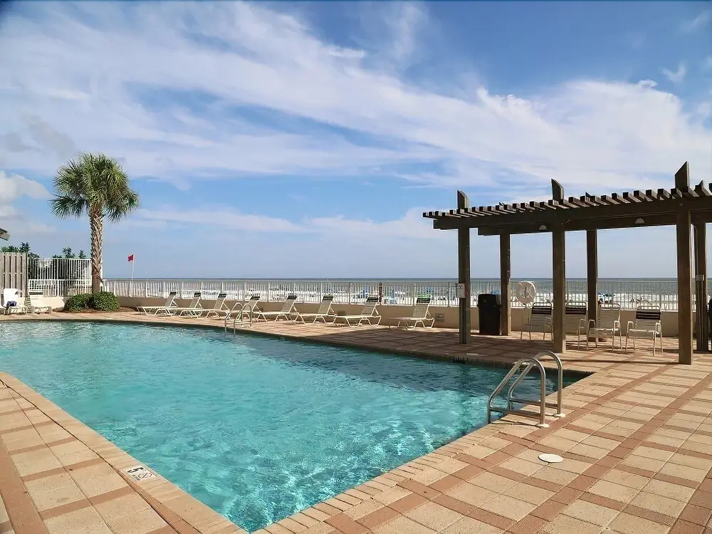 Shoalwater 1106 3 Bedroom Condo by RedAwning