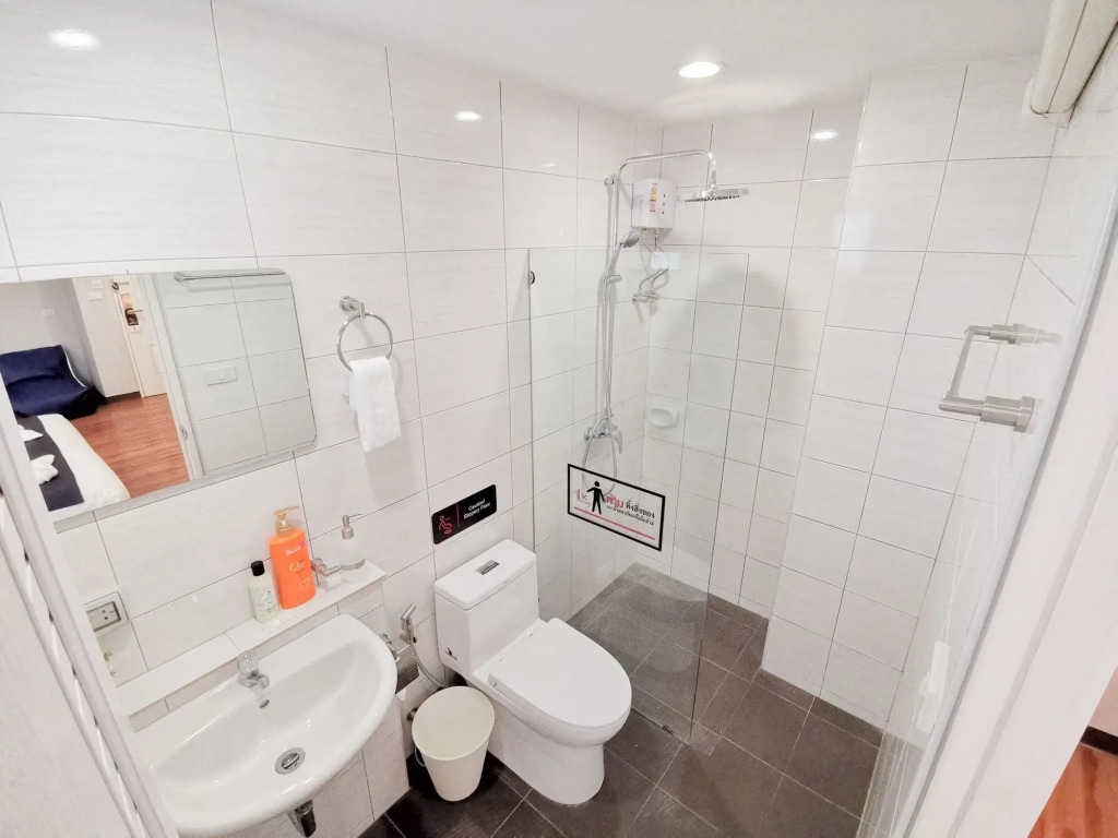 7 Days Premium Hotel at Icon Siam Station - No Parking