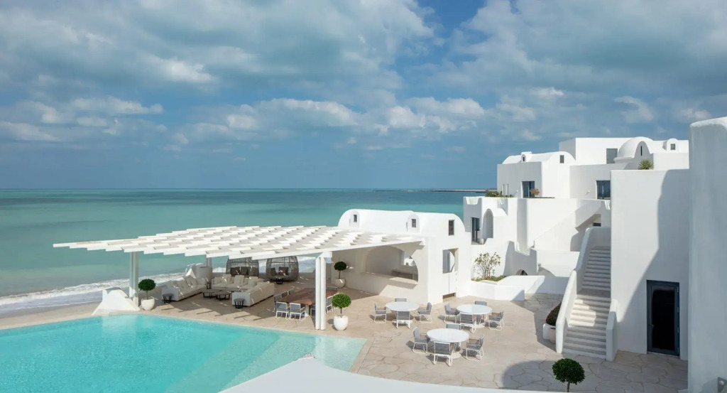 Anantara Retreat Santorini Abu Dhabi
