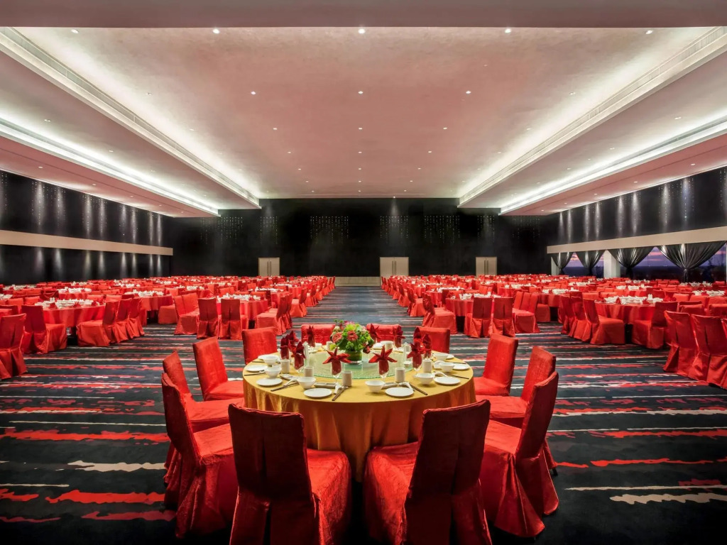 Pullman Miri Waterfront