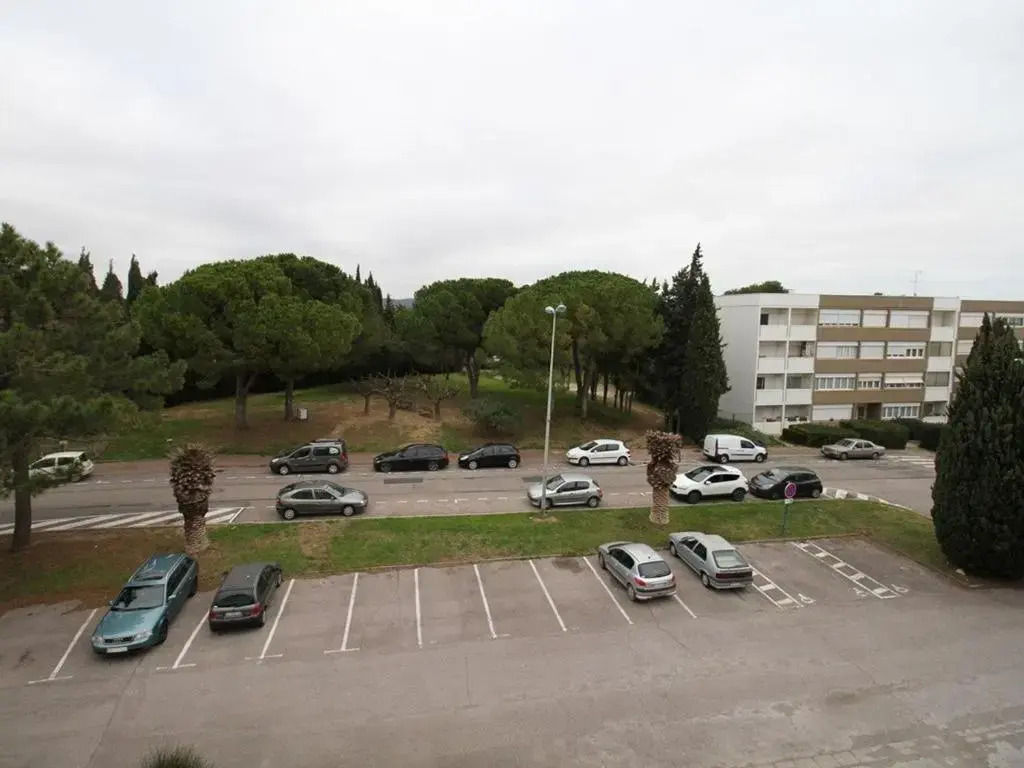 Appartement Balaruc-les-Bains, 1 pièce, 2 personnes - FR-1-553-112