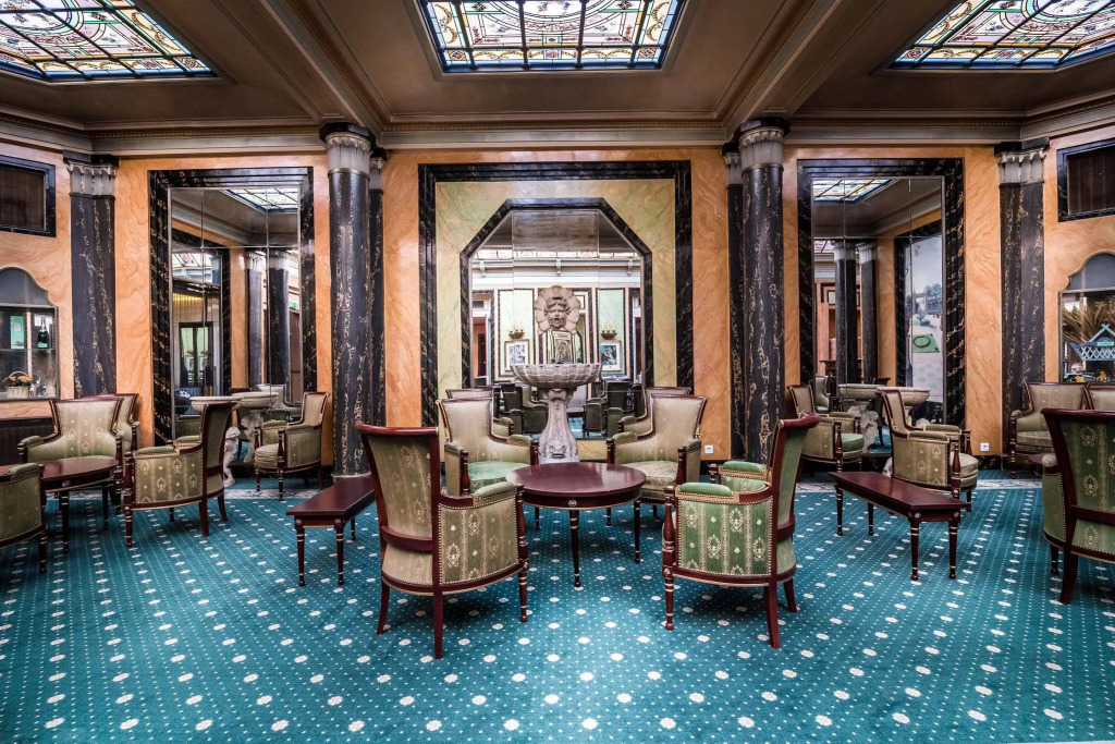 Chouchou Hotel