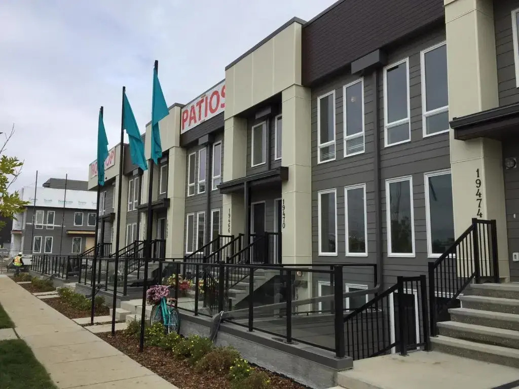 Seton Townhome By South Health Campus Calgary SE