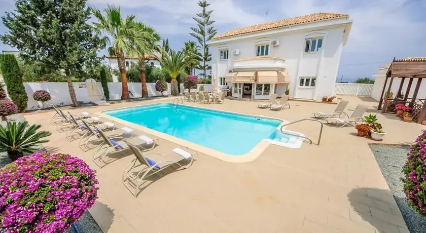 Oceanview Villa 104