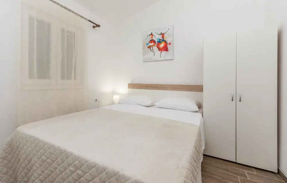 Nice Apartment in Drage With Wifi and 2 Bedrooms
