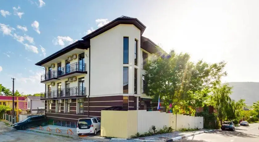 Maks Guest House