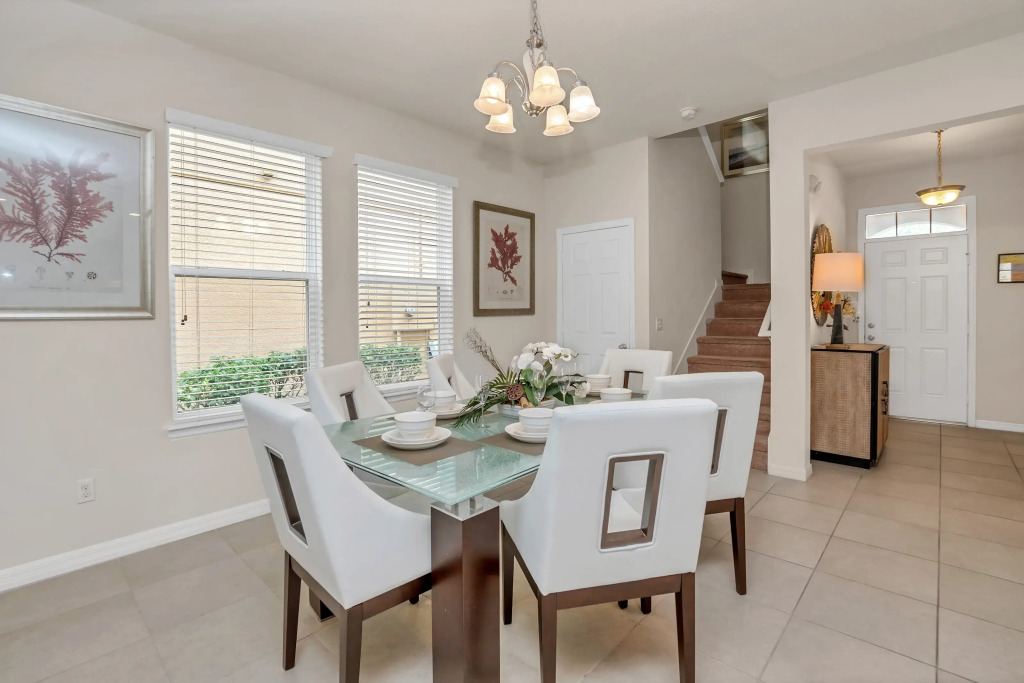 1210YC Luxury 6 bedroom 5 bathroom with Spa, Davenport, US