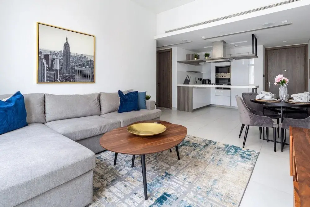 Trendy & Capacious 1BR Apartment in The Palm