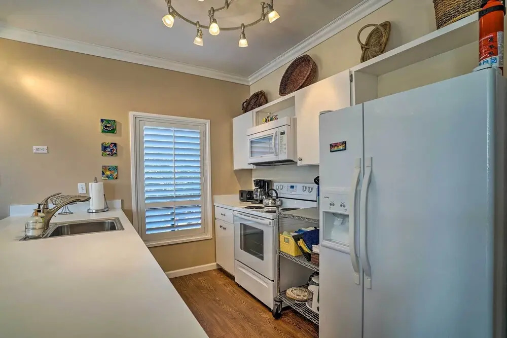 Beachfront Pajaro Dunes Condo w/ Bay Views!