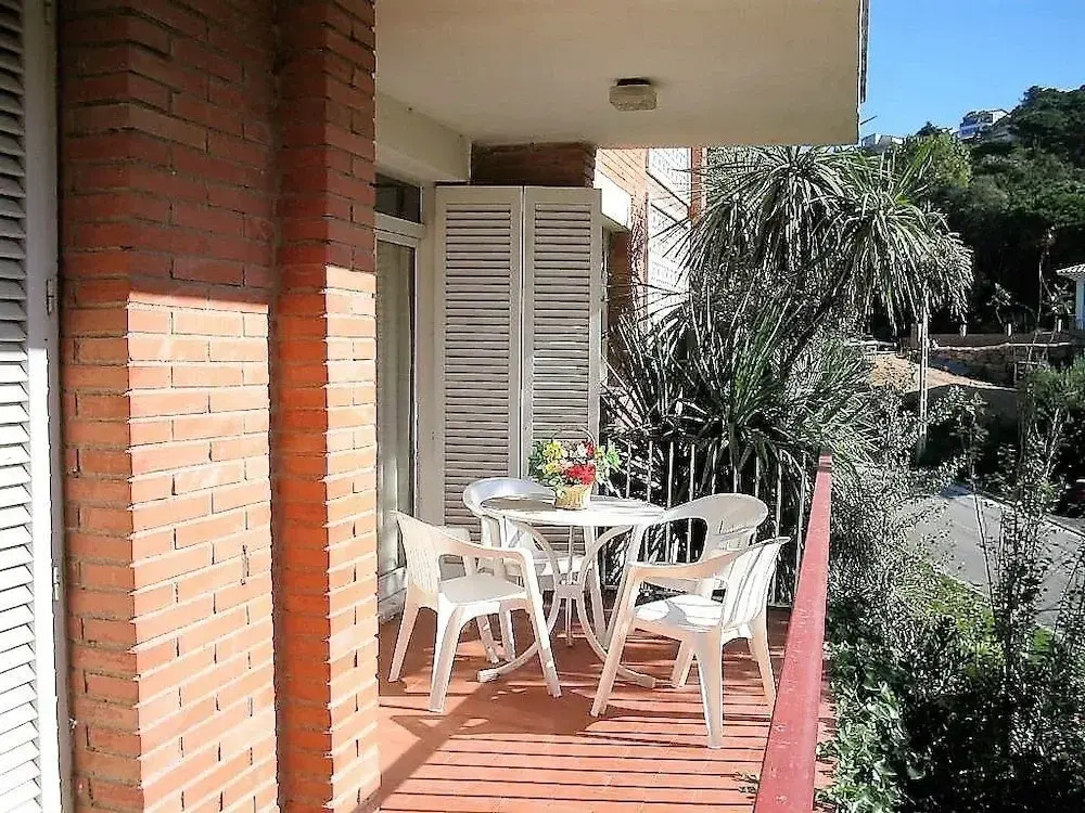 HomeHolidaysRentals Rossell I - Costa Brava