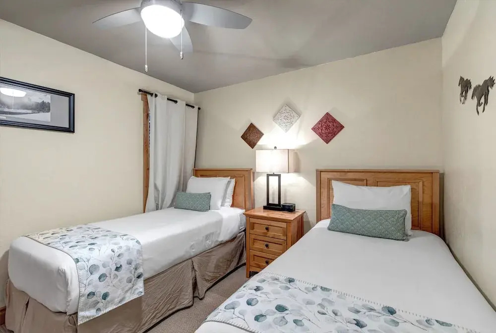 Snow Flower 132 2 Bedroom Condo by RedAwning