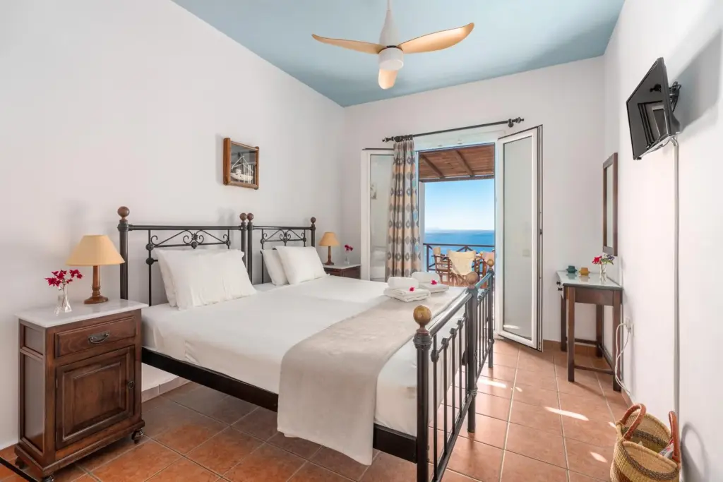 Regginas Apartments