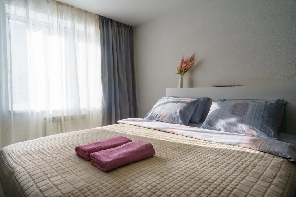 Righ Room апартаменты на Георгия Амелина д.9