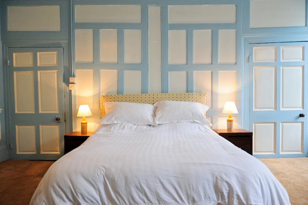 Kelly House Country B&B