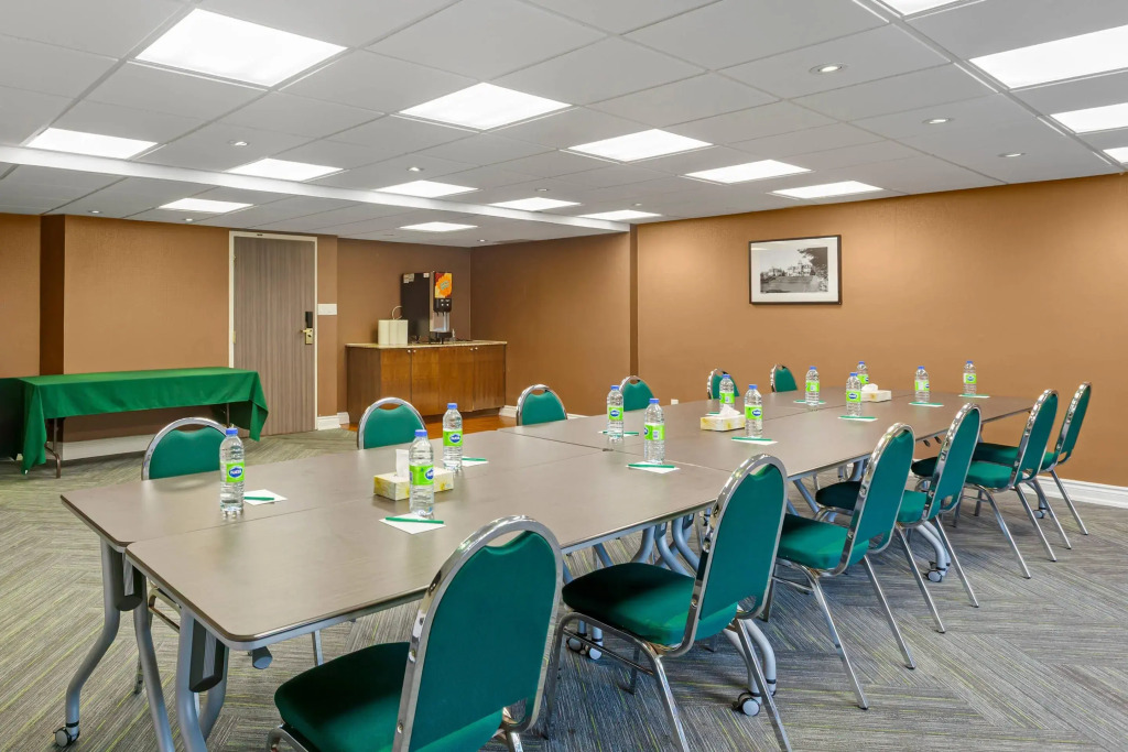 Quality Inn & Suites