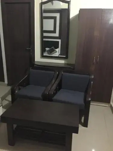 Sri Ram Hotel & Restaurant by OYO Rooms
