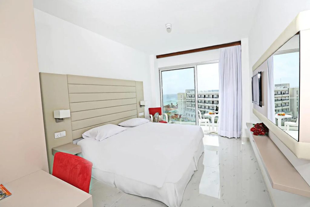 Tsokkos Protaras Beach Hotel
