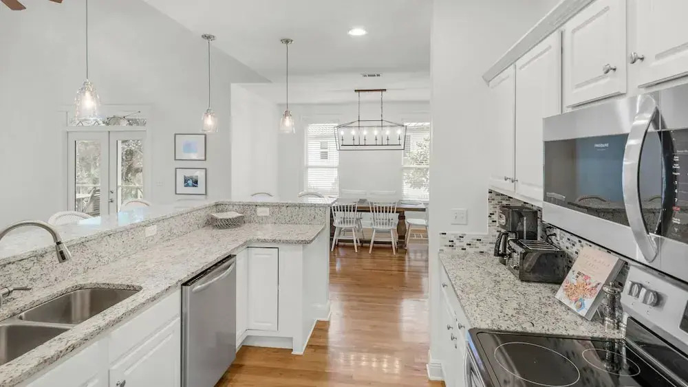 Close to the Beach & Close to the Pool