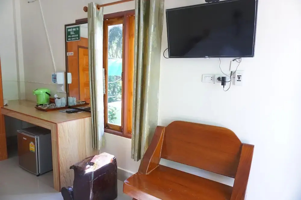 LoveWuaLaen Resort