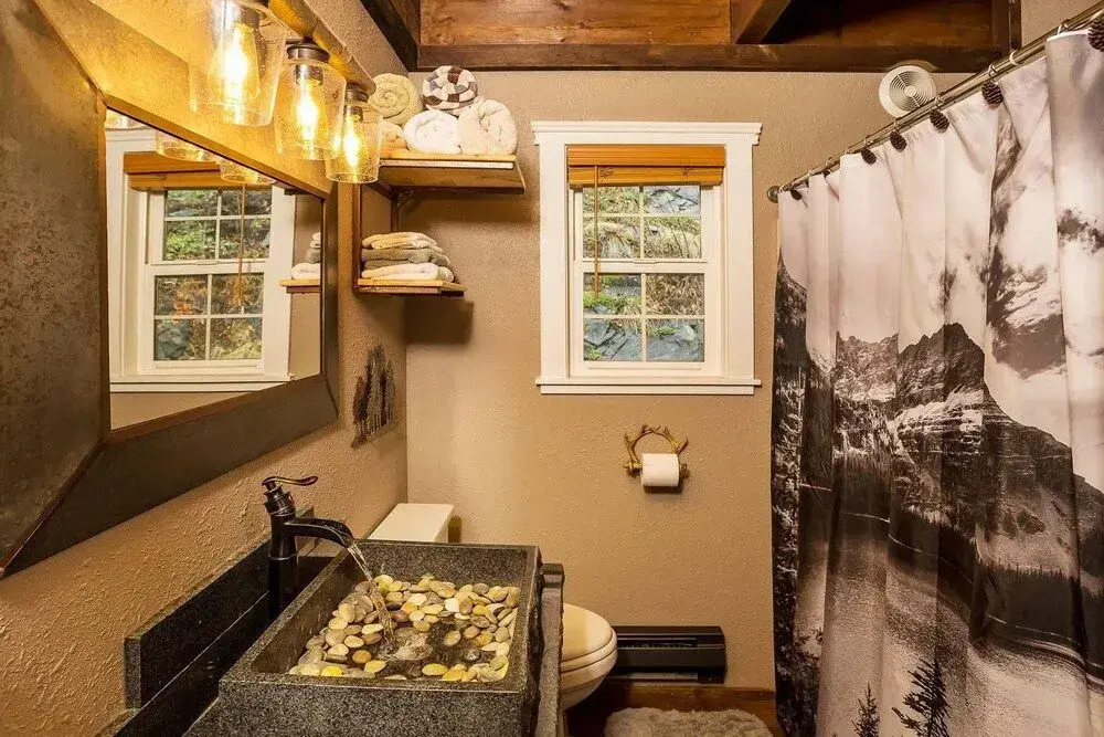 Icicle Ridge Retreat