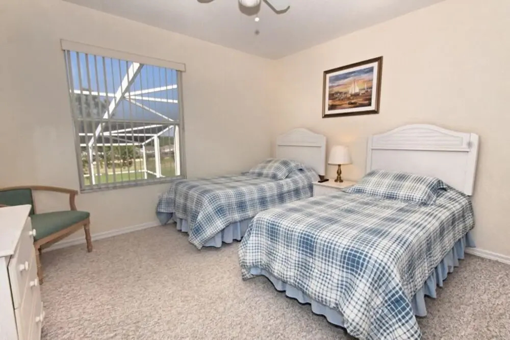 Golf Dreamer! Beautiful With Unique Layout! 5 Bedroom Villa