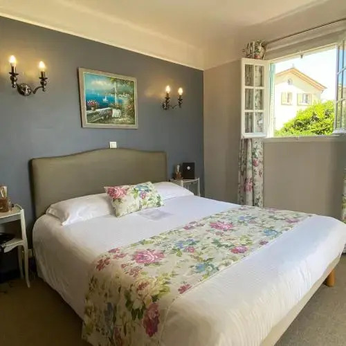 Hotel Mas Djoliba