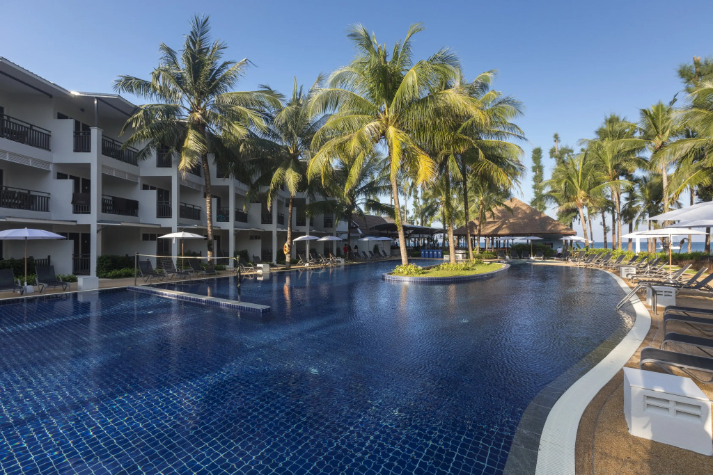 Sunwing Bangtao Beach