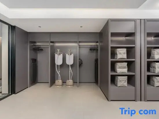 IntercityHotel Dalian Airport Wanda Plaza