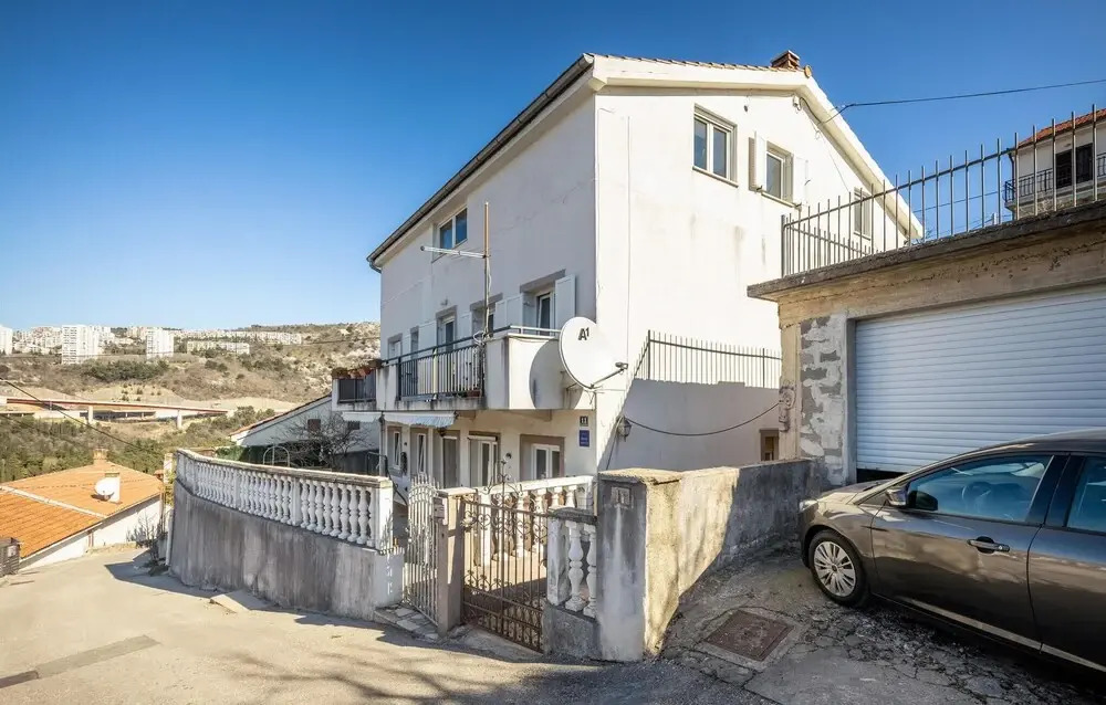 Beautiful Apartment in Kostrena Sveta Lucij With Wifi and 1 Bedrooms