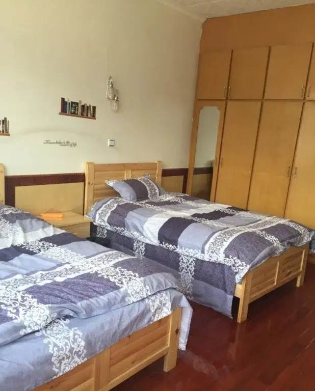 Gazhuowu Inn