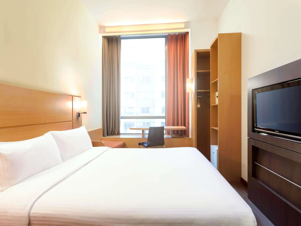 Ibis Singapore Novena