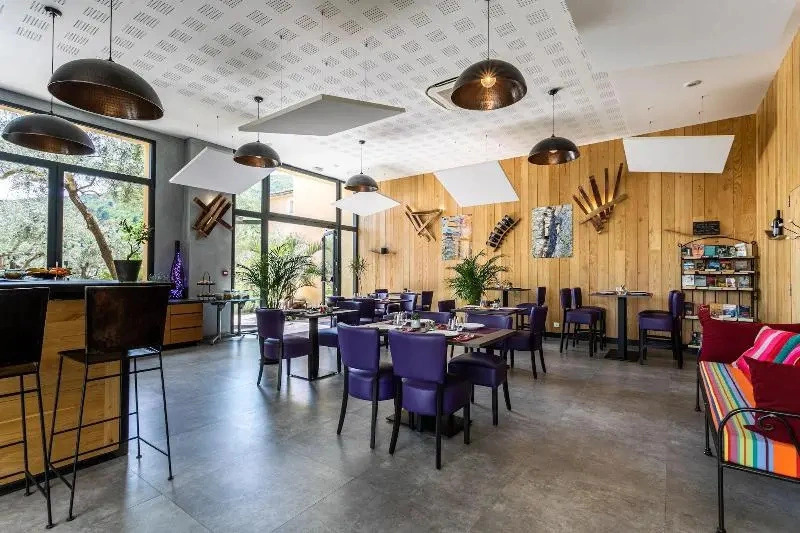Le Clos Saint Michel Resort & Spa