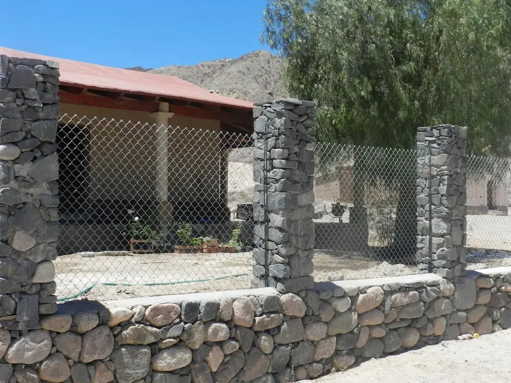 Los Colorados Hostal